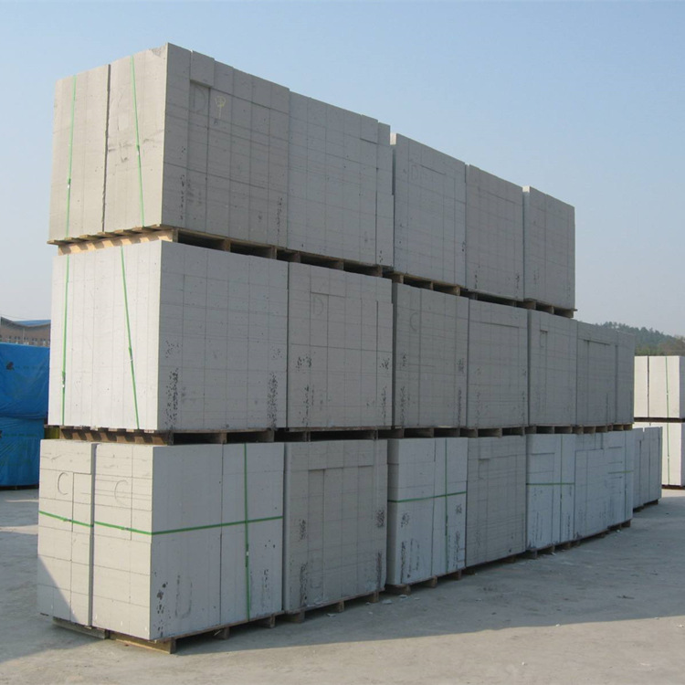 阳江宁波台州金华厂家：加气砼砌块墙与粘土砖墙造价比照分析